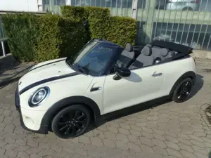 MINI Cooper Cabrio Automatik/Navi/LED/1.Hd