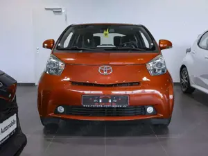 Toyota iQ 1.0 VVT-i + KLIMA LM-Felgen SERVO PDC eSPIEGEL Bild 4