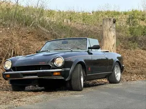 Fiat 124 Spider Volumex 2.0