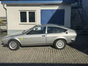 Alfa Romeo Alfetta GTV