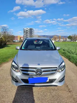 Mercedes-Benz B 180 B 180 CDI (BlueEFFICIENCY) 7G-DCT