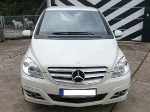 Mercedes-Benz B 180 B-Klasse BlueEFFICIENCY SPORT EDITION