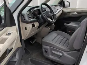 Volkswagen T7 Multivan Style TDI*StndHzg AHK 360°Kam IQ-LED Bild 5