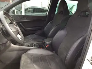 CUPRA Ateca 1.5 TSI DSG GAR 09.2029 LED ACC NAVI APP AHK Bild 4
