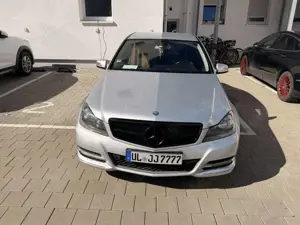 Mercedes-Benz C 200 CDI DPF (BlueEFFICIENCY) 7G-TRONIC Avantgarde