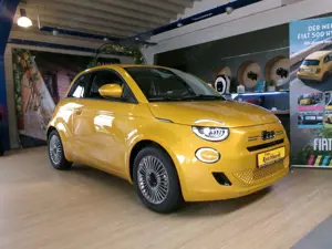 Fiat 500 HYBRID TORINO NEUES MODELL