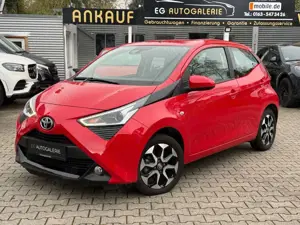 Toyota Others Aygo AYGO x-play club Autom.Kamera Carplay Klima