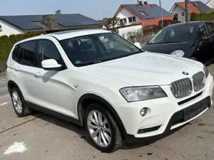 BMW X3 xDrive 35 d Motor hat Geräusche