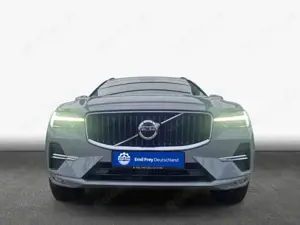 Volvo XC60 XC60 B5 B AWD Core Leder SiH GJR 19'' LichtPak Win Bild 3