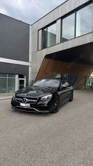 Mercedes-Benz S 63 AMG Coupe *Carbon *Swarovski * Magic Sky * Massage