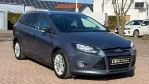 Ford Focus Turnier Titanium/AUTOMATIK/TÜV NEU/KAMERA/