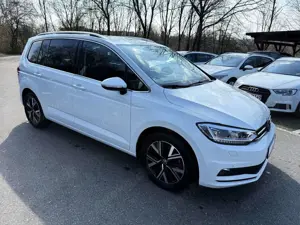Volkswagen Touran Bild 2