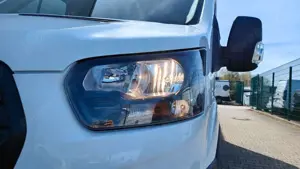 Ford Transit FT350 L2H2 4WD AHK*Standheizung*70L Bild 2