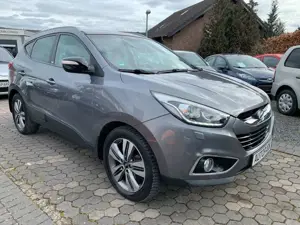 Hyundai iX35 Style AWD*TÜV 10-2027*1 Hand* Bild 3