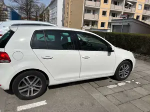 Volkswagen Golf Golf 1.4 TSI Comfortline Bild 2