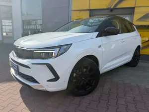 Opel Grandland Ultimate Plug-in-Hybrid Bild 1
