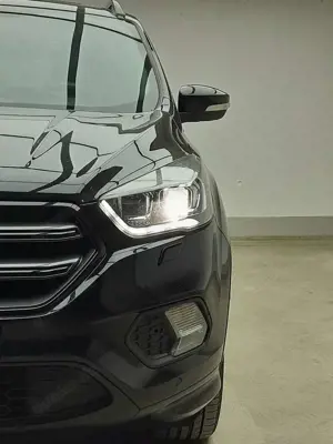 Ford Kuga ST-Line 4x4/Bi-Xen/Pano/StdH/AhK/Sony/Kam