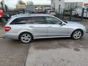 Mercedes-Benz E 220 E220 CDI T *Pano*Leder*AVANTGARDE* Bild 5