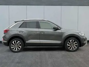 Volkswagen T-Roc Limited MATRIX LED+ KAMERA+ EL.HECKKL.+PDC+SHZ ... Bild 5