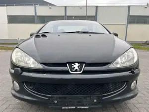 Peugeot 206 Cabriolet CC 1.6 Platinum Bild 2