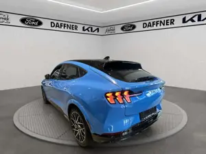 Ford Mustang Mach-E Mach-E GT AWD Panorama Navi BO Bild 4