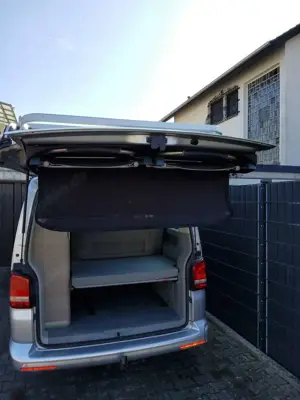 Volkswagen T5 California Comfortline Bild 3