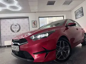 Kia Ceed / cee'd KIA CEED SPIRIT  AUTO PANO JBL CAM SZH L.HZ MEMO