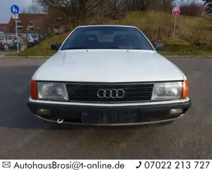 Audi 100