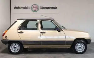 Renault R 5