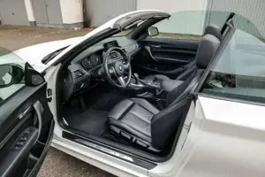 BMW 240 Bild 3