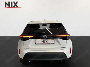Toyota Yaris Cross 1.5 Hybrid Team D SHZ PDC KLIMA Bild 4