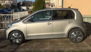 Volkswagen e-up! e-upStyle Plus