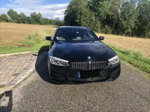 BMW 540 540d xDrive Touring Aut. Sport Line Bild 2
