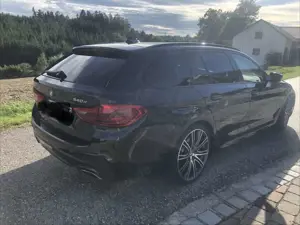 BMW 540 540d xDrive Touring Aut. Sport Line Bild 5