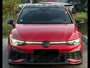 Volkswagen Golf GTI 2.0 TSI DSG