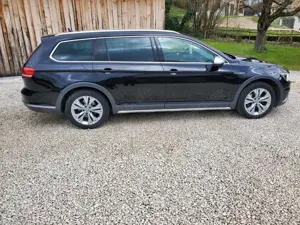Volkswagen Passat Alltrack 4-Motion*NAVI*AHK*Euro6* Bild 2