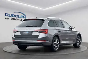 Skoda Superb Combi 2,0 TDI AUTOM. Bild 5
