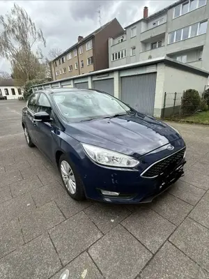 Ford Focus 1.0 EcoBoost Start-Stopp-System Aut. Trend Bild 3