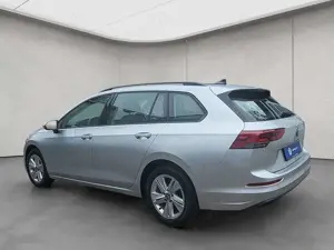 Volkswagen Golf Variant Variant 2.0 TDI SCR DSG Life Bild 3