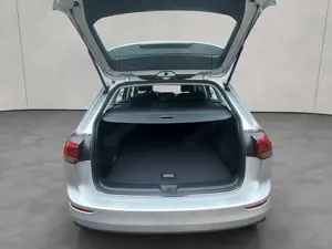 Volkswagen Golf Variant Variant 2.0 TDI SCR DSG Life Bild 5
