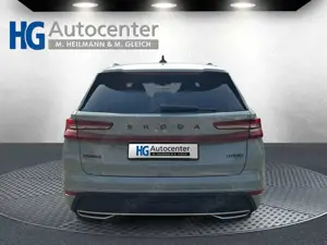 Skoda Kodiaq Sportline 1.5TSI 7S.Pano AHK 360° 20" Bild 4