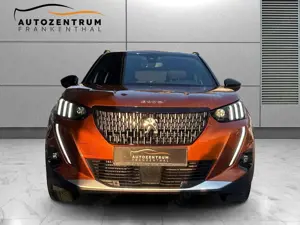 Peugeot 2008 GT ACC LEDER PANO AHK Bild 2