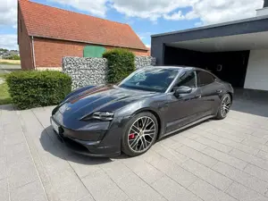 Porsche Taycan 4 S Sport-Chrono BOSE APPROVED