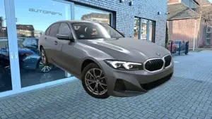 BMW 320 e lim Shadow KomfortZ GSD AG+ SkyGrau 17" Bild 4