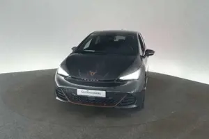 CUPRA Born 170 kW eBoost LED ACC Kamera