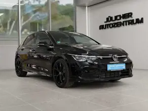 Volkswagen Golf VIII Lim. R-Line 4Motion Aut., Garantie !
