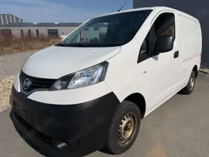 Nissan Evalia