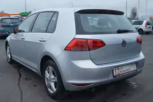 Volkswagen Golf VII Lim. Comfortline BMT Bild 4
