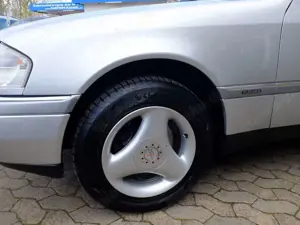 Mercedes-Benz C 180 Elegance  2.Hd - 86Tkm - Klima - SSD - usw Bild 5