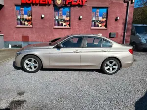 BMW 328 i Luxury Line Automatik / US Import